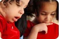 ͯ�ġ�ͯȤ Am I Close? 