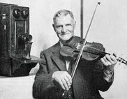 �������� A Fiddler Keeps Hope Alive in 1920s Texas