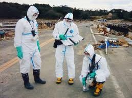 ���ܣ����ɱ���Ĳ����� Japan's Nuclear Crisis: The Fine Line Between Security and Insecurity